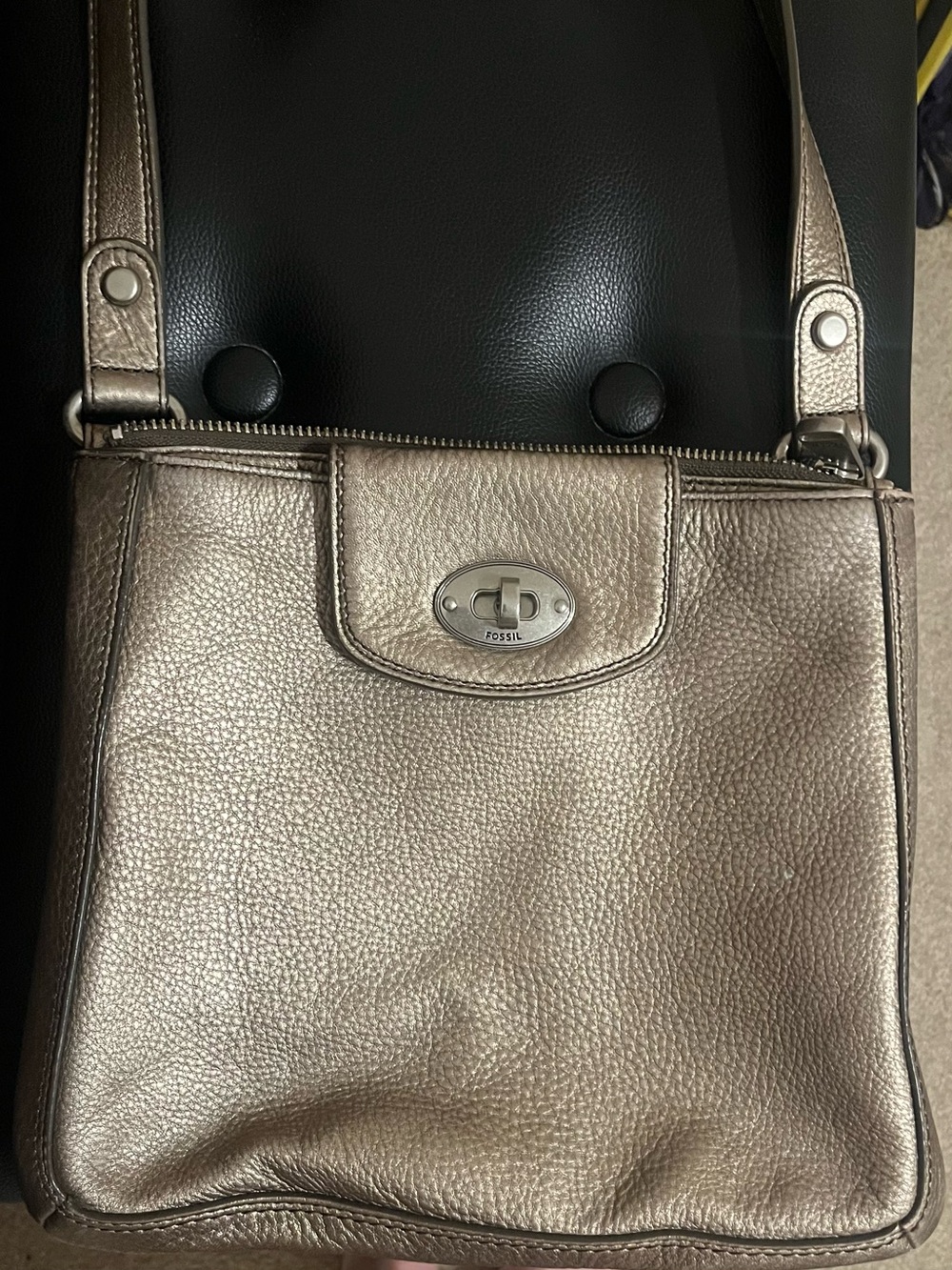 Fossil Metallic Pewter Leather Crossbody Shoulder Bag 11x10